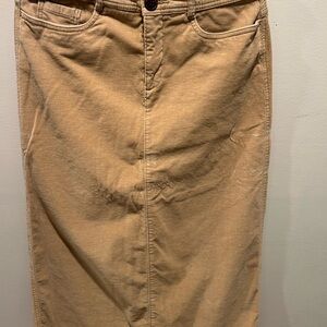 Croft & Barrow Beige Stretch Skirt